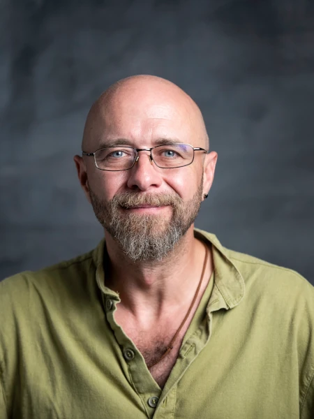 Juhász Kristóf, Völgyhajó Bábszínház